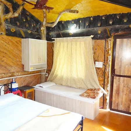 Surya Shibir Resort Пуне Екстер'єр фото