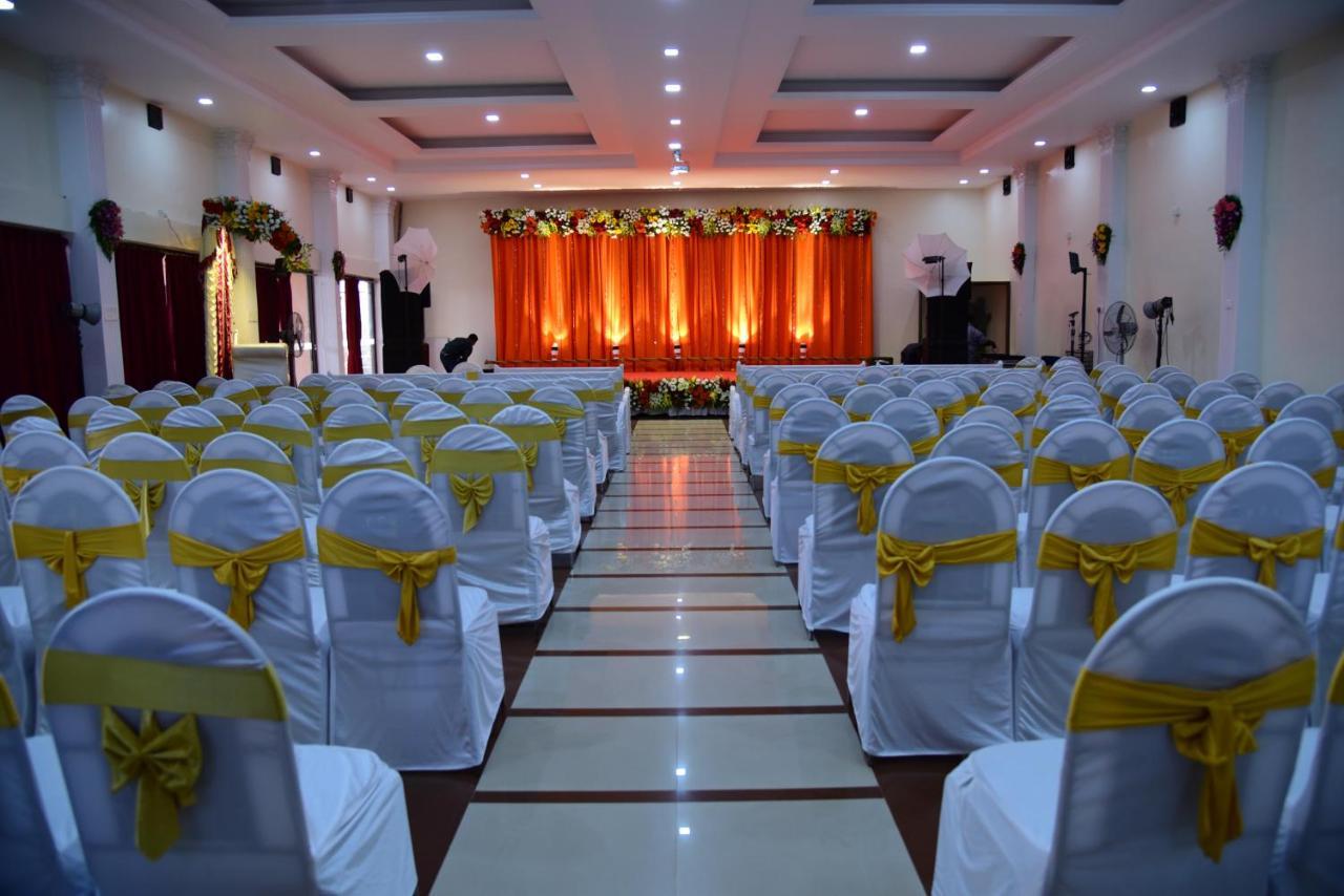 Surya Shibir Resort Пуне Екстер'єр фото
